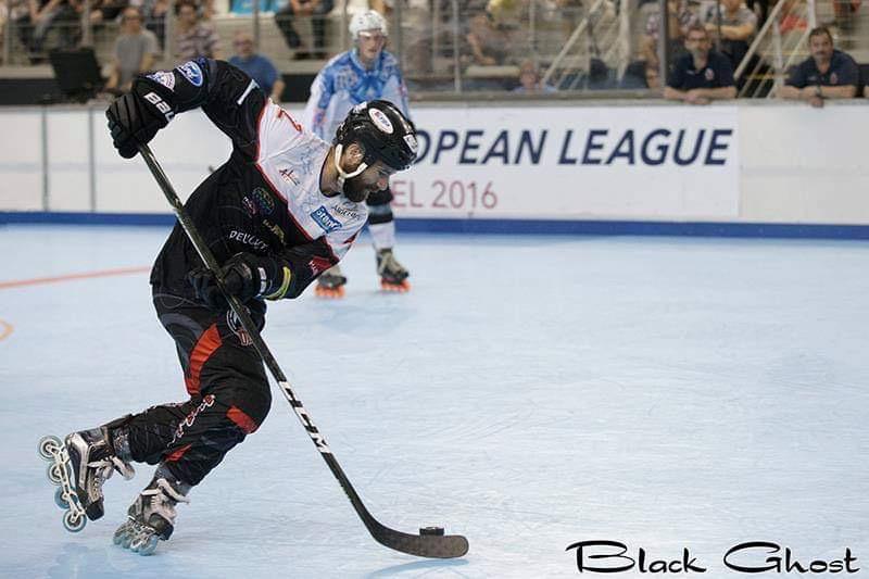 foto de Amparo recebe astro internacional do hockey