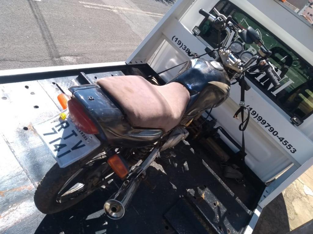 foto de Motocicleta com placa artesanal e documento falso foi apreendida 