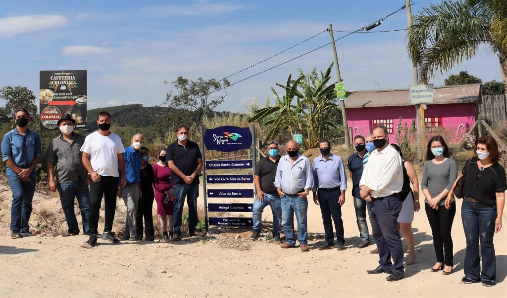 foto de Nova sinalização turística de Serra Negra foi inaugurada