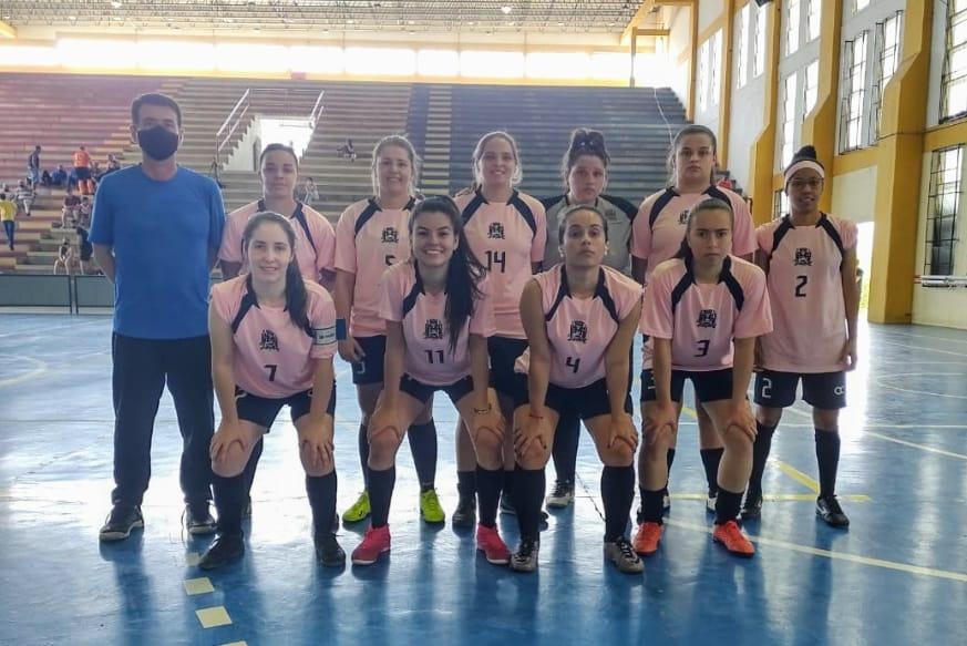 foto de Futsal feminino de Amparo inicia preparação para campeonato do Estado