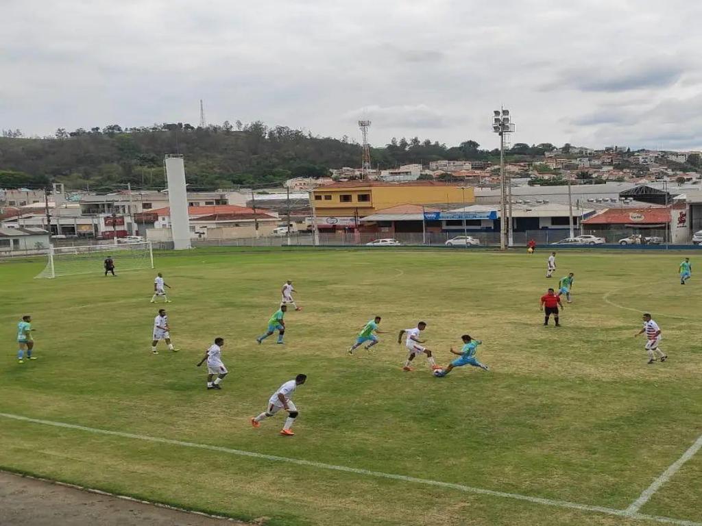 foto de Copa Amparo de Futebol tem cinco jogos no domingo