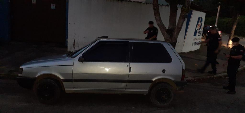 foto de Criança de três anos é encontrada na madrugada abandonada dentro de um veículo no São Dimas