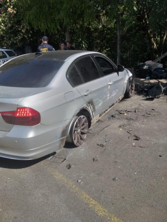 foto de Homem que conduzia carro de luxo é preso após causar atropelamentos e acidentes nas ruas de Amparo