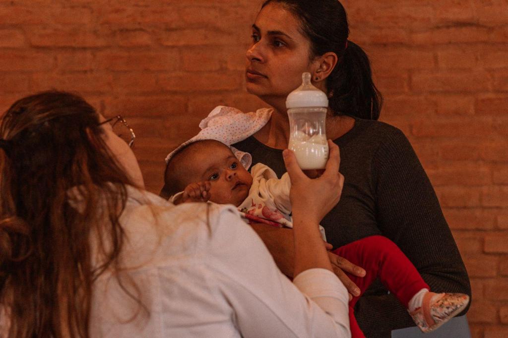 AGOSTO DOURADO: Prefeitura promove ação de incentivo ao aleitamento materno em Artur Nogueira