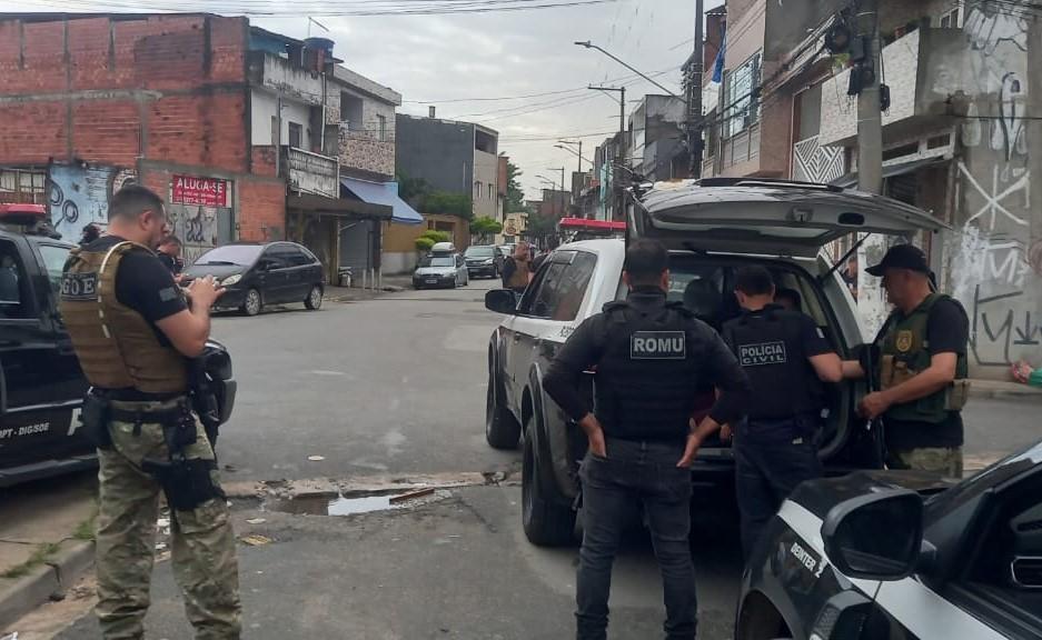 foto de FORÇA POLICIAL DA REGIÃO REALIZA OPERAÇÃÇO EM GUARULHOS