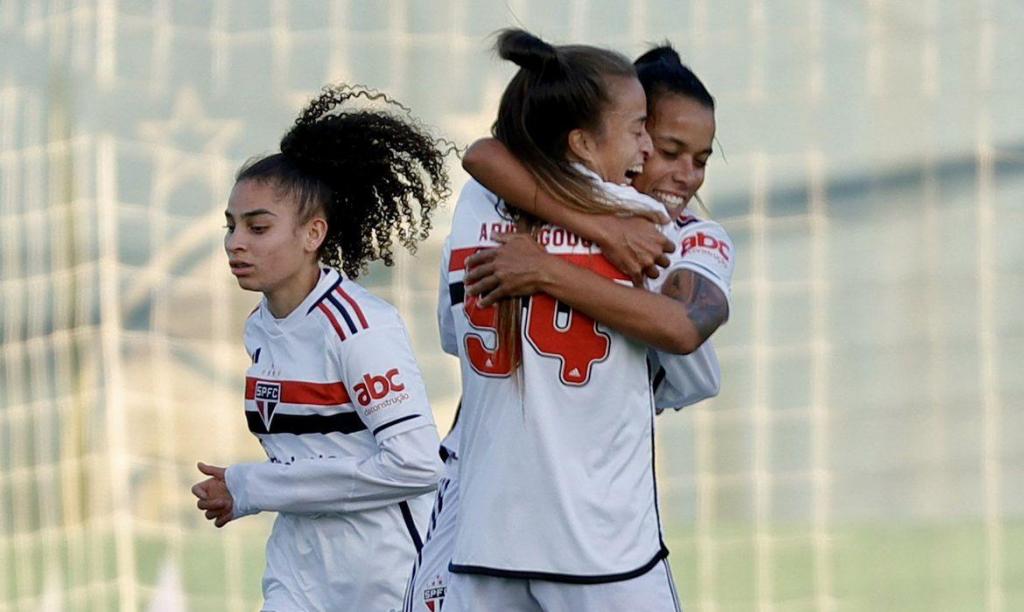 foto de Definidas as quartas do Brasileiro Feminino com São Paulo e Cruzeiro