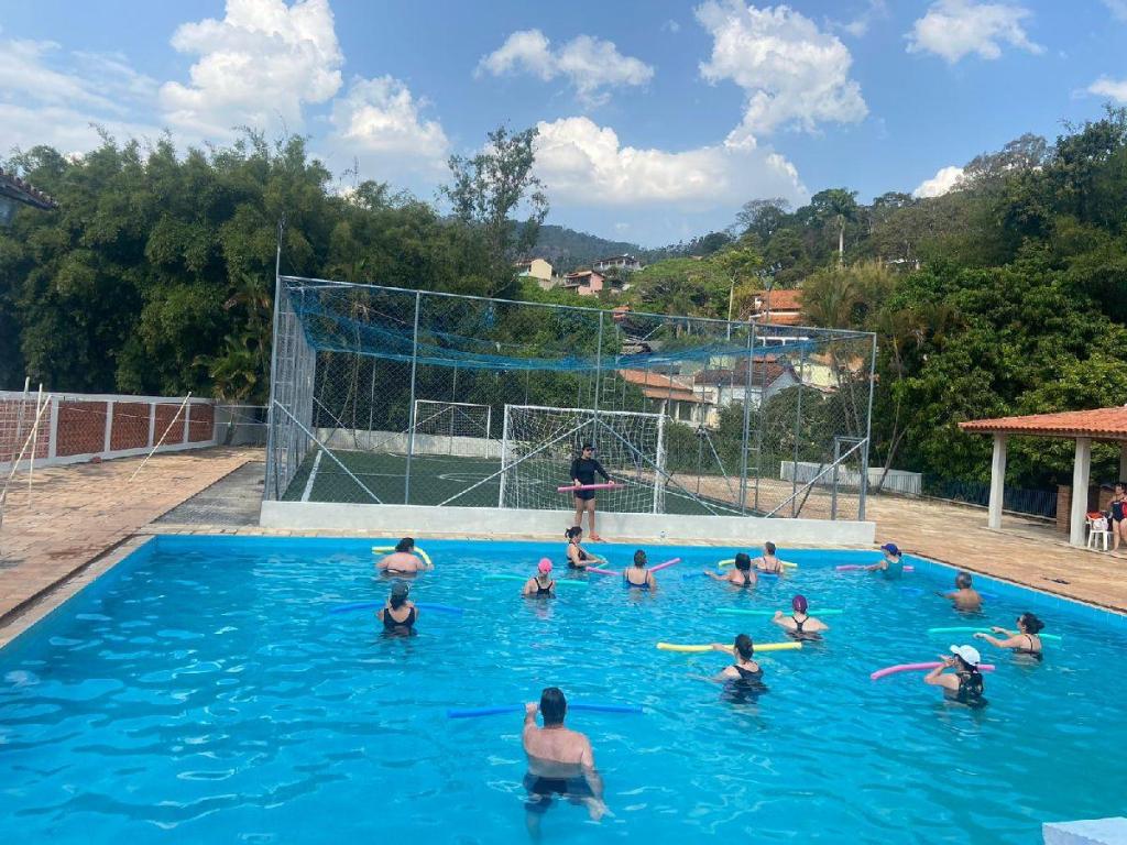 foto de Prefeitura de Monte Alegre do Sul oferece aulas de natação