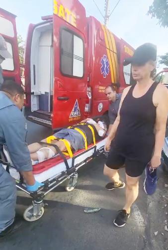 foto de Mario Auler fica ferido após ser atropelado por caminhão